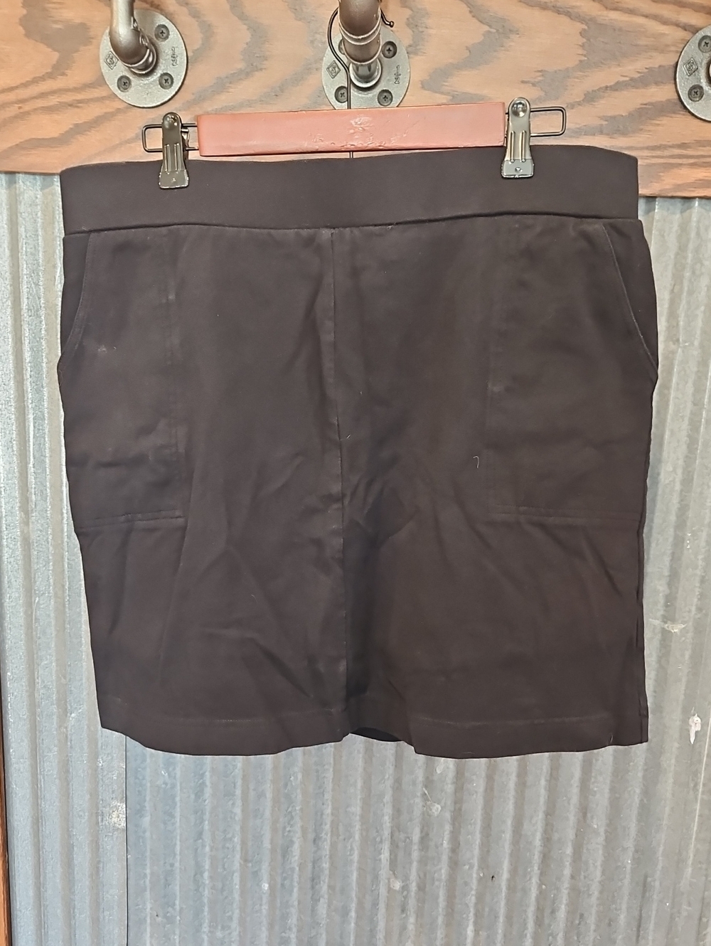 croft & barrow black skirt with logo tag